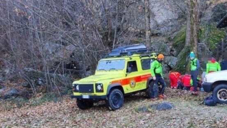 Soccorso Alpino jeep
