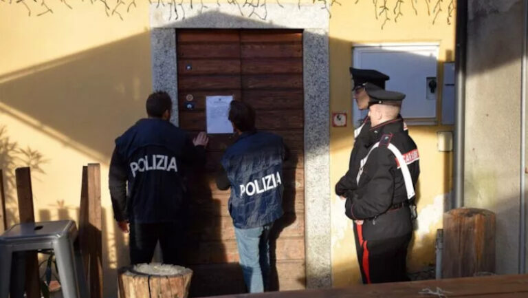 Bar Chiavenna sospensione licenza