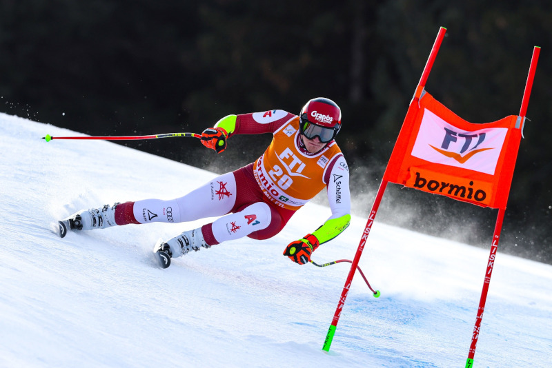 Odermatt vincitore Super G Coppa del Mondo Bormio sci
