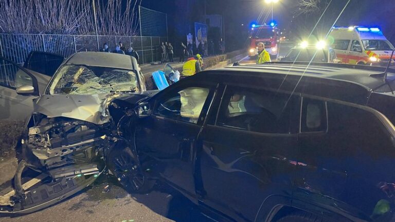 Incidente Dubino scontro auto