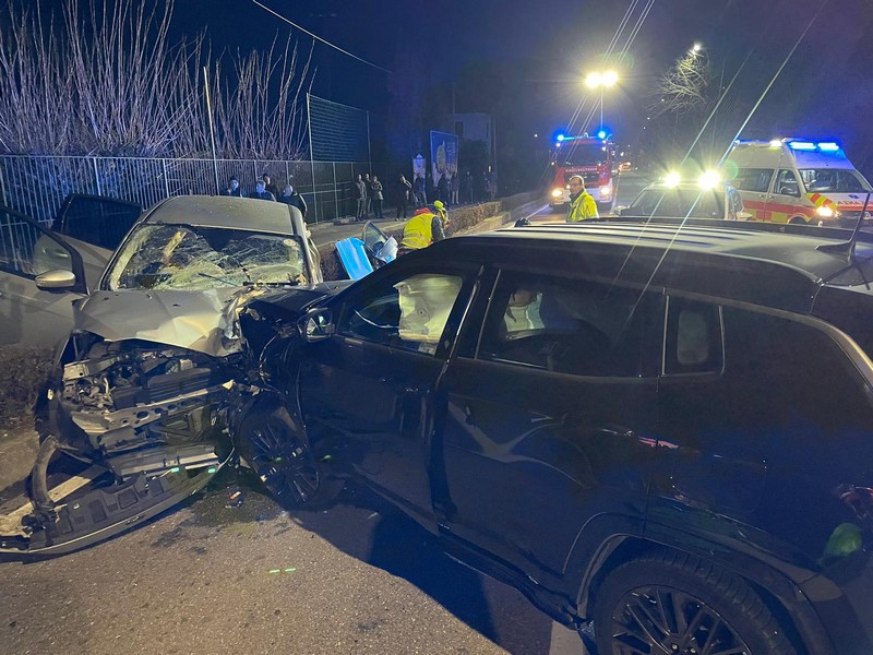 Incidente Dubino scontro auto