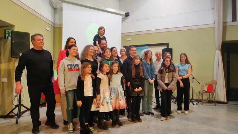 Villa di Tirano concorso canto puersfida Natale