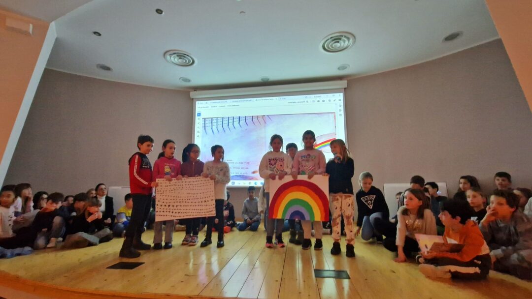 Giornata Memoria Chiuro alunni studenti scuola primaria