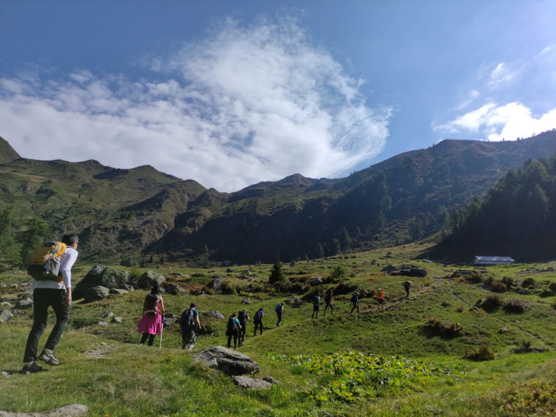 Montagna accompagnatori trekking escursioni