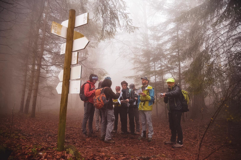 Montagna accompagnatori trekking escursioni