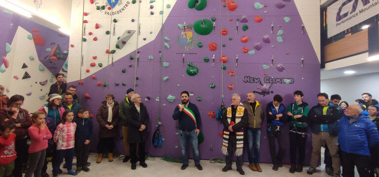 Palestra arrampicata inaugurazione Valdidentro