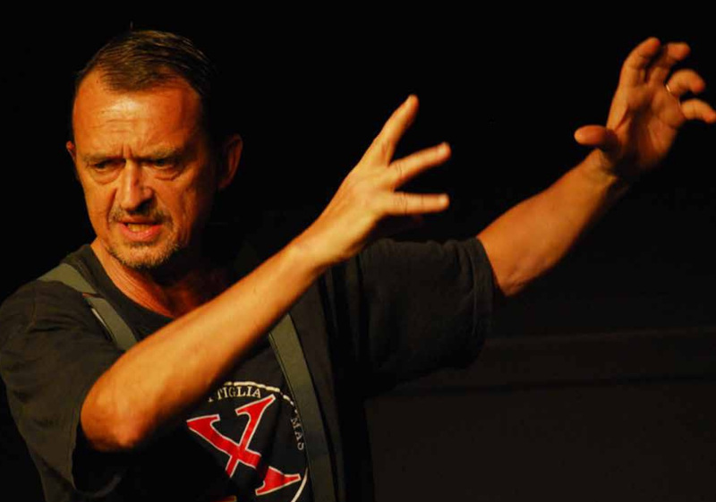 Renato Sarti 'Mai Morti' spettacolo teatrale Tirano