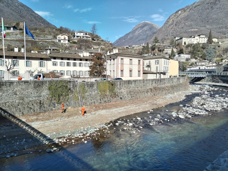 Protezione Civile Sondrio pulizia torrente Mallero
