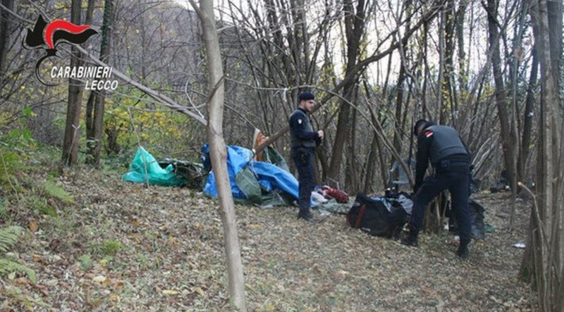 Spaccio droga Colico generica Carabinieri