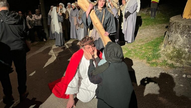 Rappresentazione Passione di Gesù Tirano