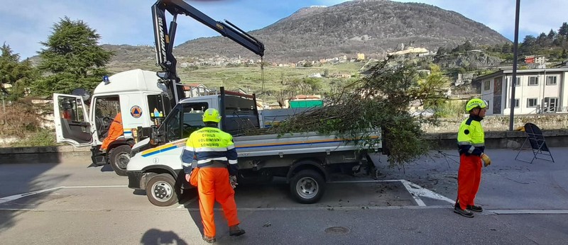 Pulizia torrente Mallero Sondrio