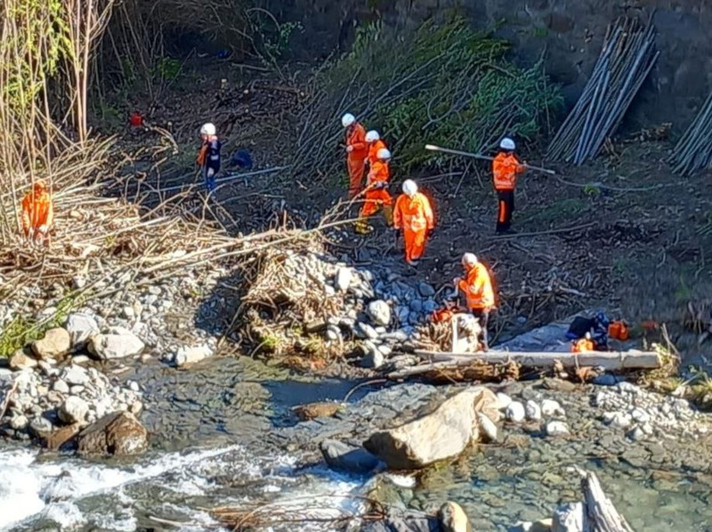 Colorina torrente Medrasco operazione Fiumi Sicuri