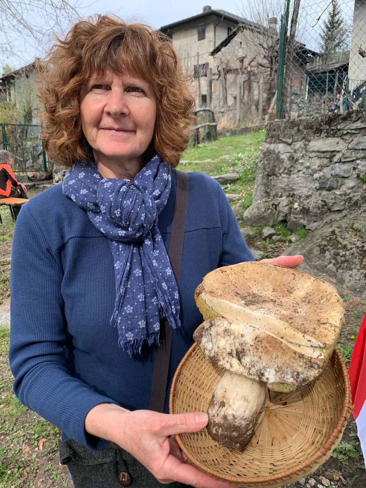 Signora Silvia val Codera Aprile 2024 fungo porcino da 550 grammi