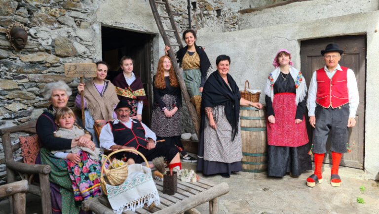 Rassegna Mandamentale Costumi Tradizionali