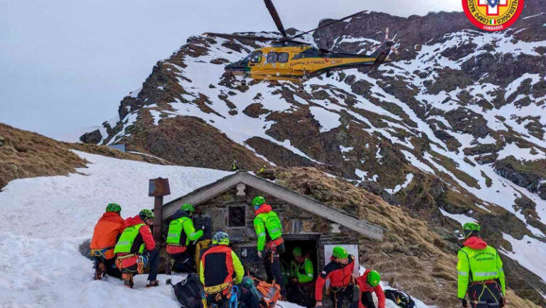 Soccorso Alpino Sagf Valtellina esercitazione Monte Legnone