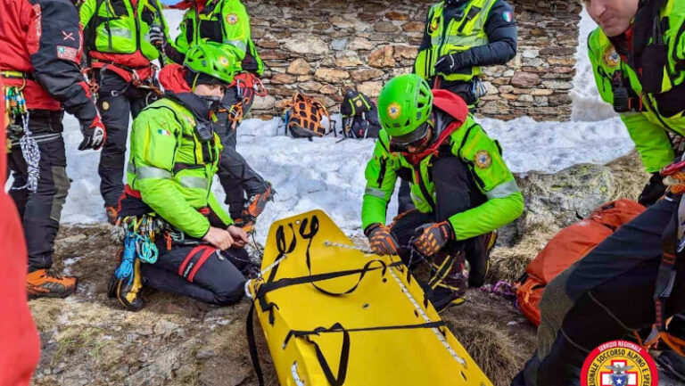 Soccorso Alpino Sagf Valtellina esercitazione Monte Legnone