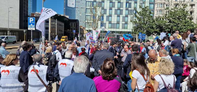 Protesta tagli disabilità Milano 