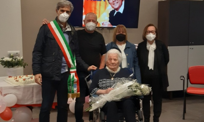 Albina Morelli centenaria Sondrio