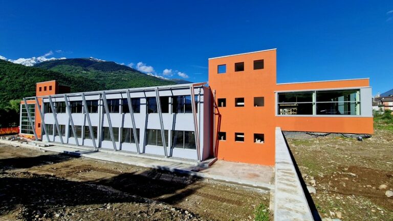Nuova scuola elementare Chiuro
