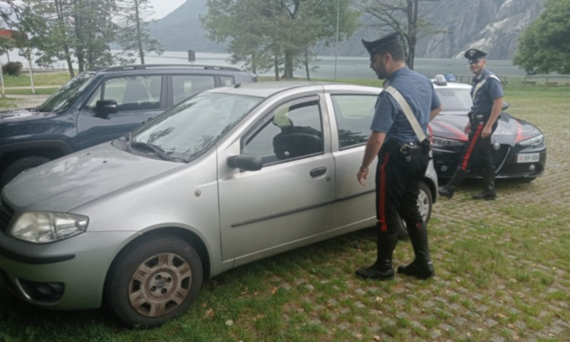 Scasso auto Novate Mezzola