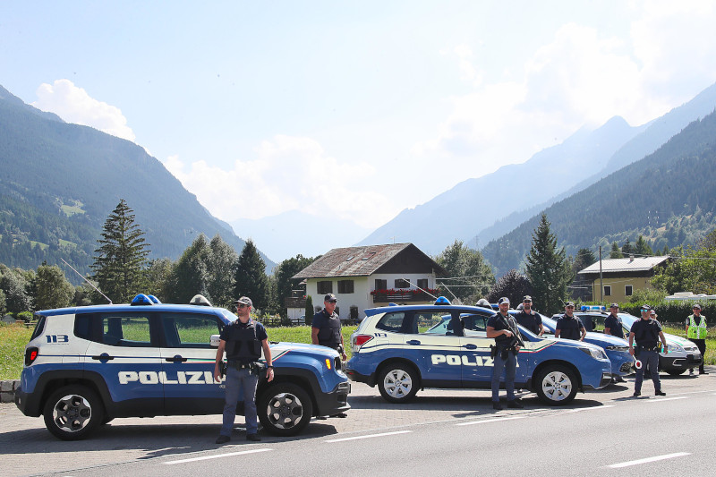 Polizia Stato Sondrio controlli