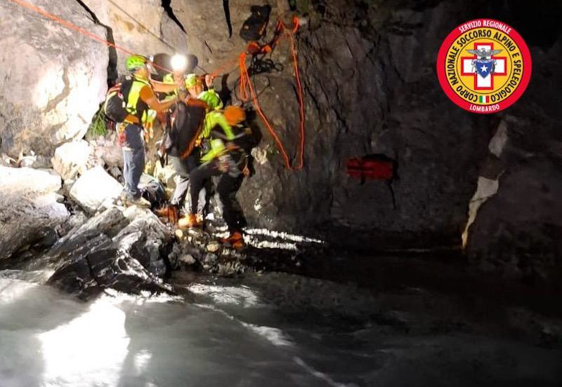 Valdidentro ragazza caduta pozze Soccorso Alpino