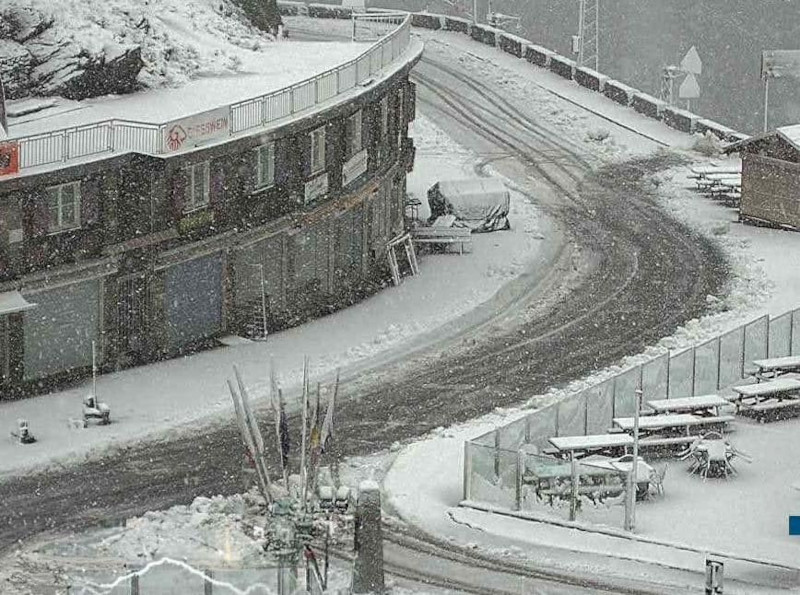Passo Stelvio prima neve settembre