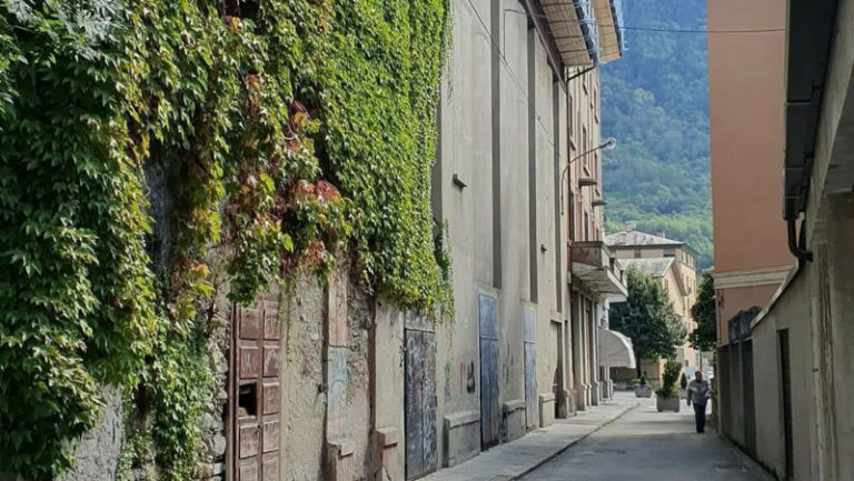 Tirano Via Benefattori