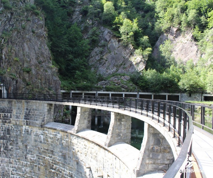 Diga Moledana