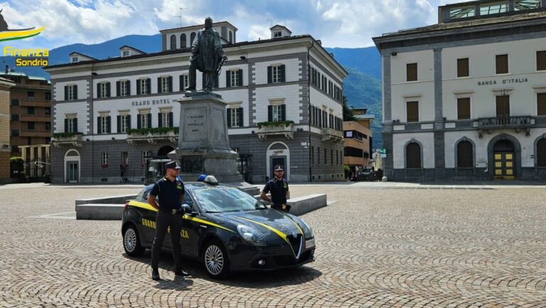 Guardia di Finanza Tirano