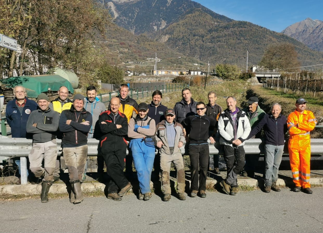 piateda pulizia torrente Rhon novembre 2024