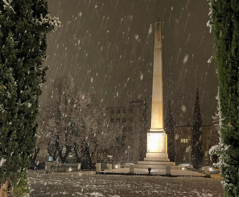 Tirano neve