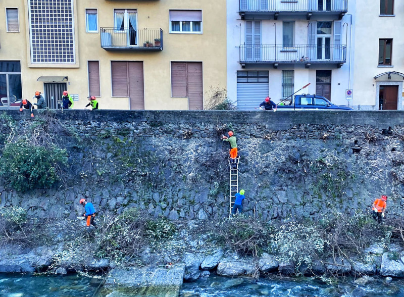 Tirano Pulizia Adda Protezione Civile