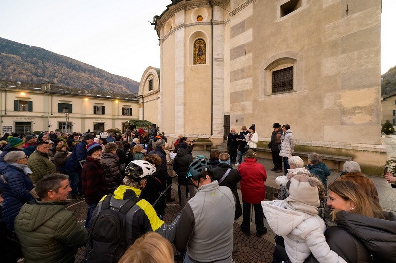 Tirano si accende Natale