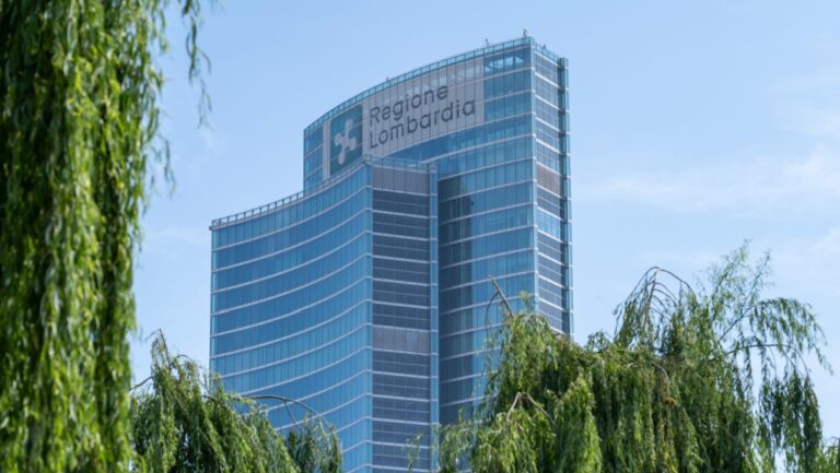 palazzo lombardia regione