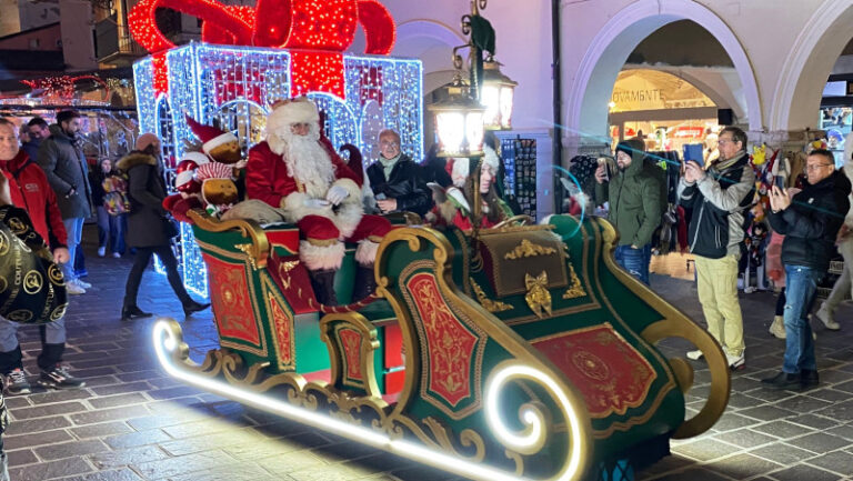 Slitta Babbo Natale Sondrio