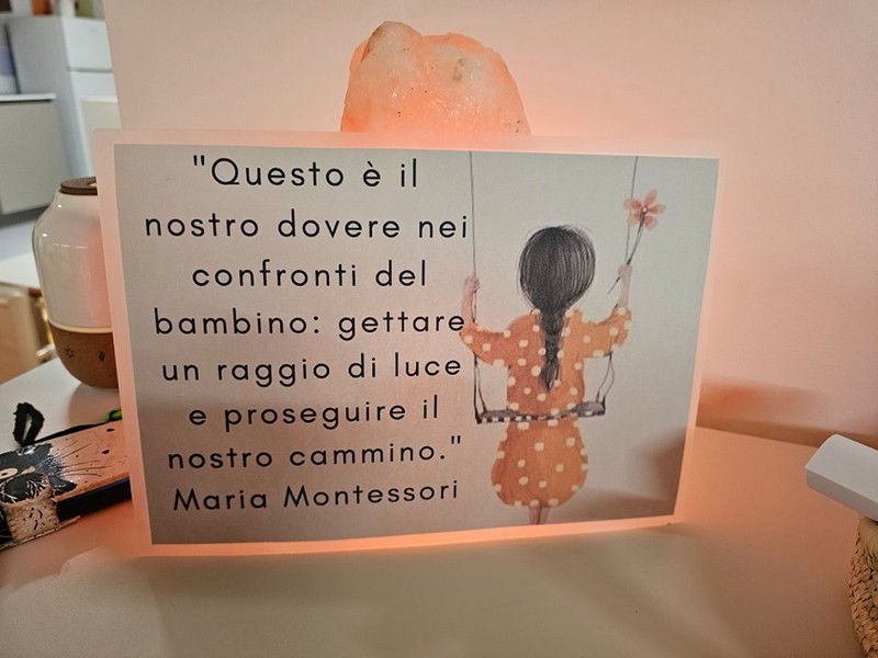 Colorina asilo nido "incanto dei noccioli" 