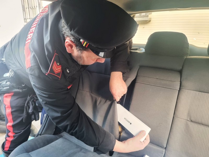 Iperal Sondalo Villa di Tirano Carabinieri furto aggravato