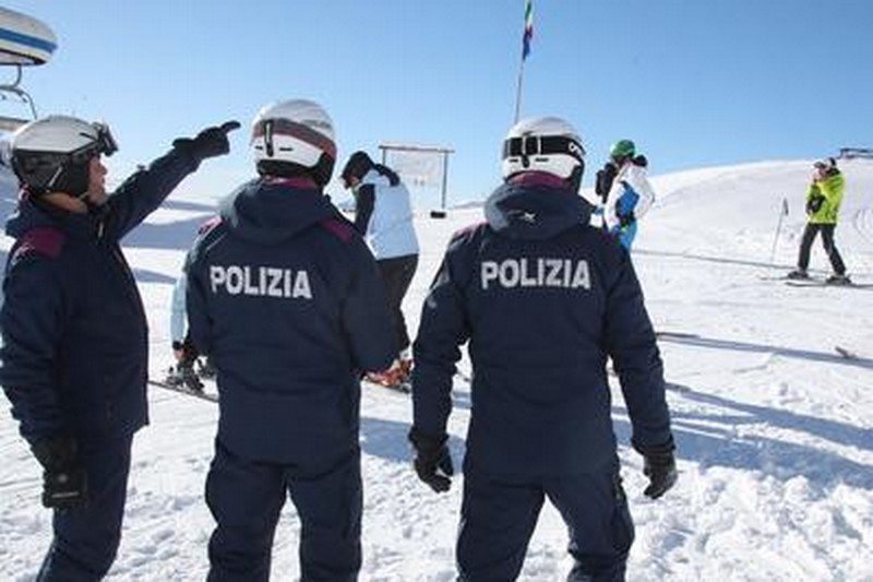 Soccorso piste sci Polizia di Stato