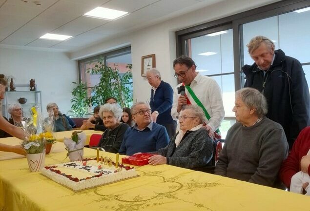 Compleanno 103 anni Pina Villa di Tirano