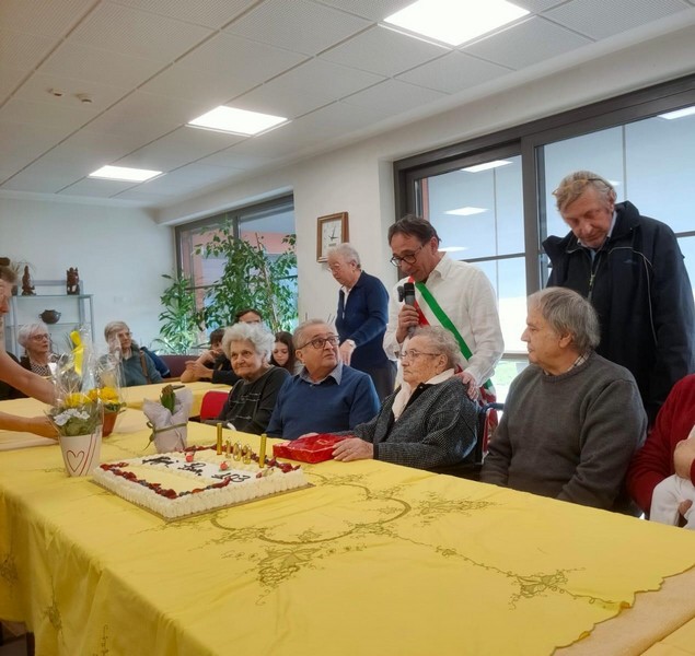 Compleanno 103 anni Pina Villa di Tirano