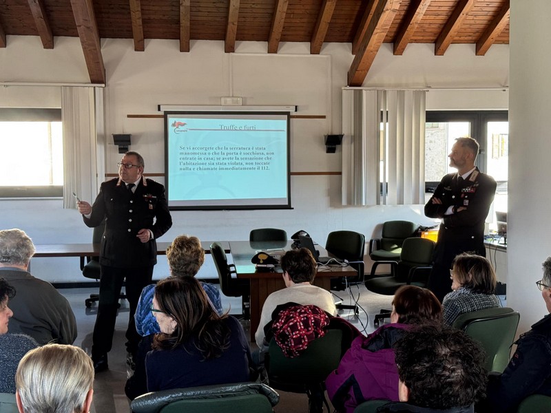 Novate Mezzola Carabinieri truffe