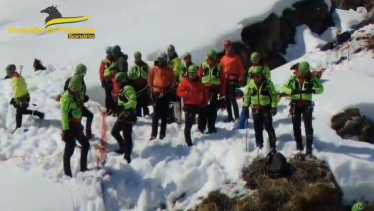 Sagf Sondrio e CNSAS Delegazione Lariana esercitazione Pasturo