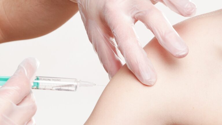 Vaccinazione Siringa