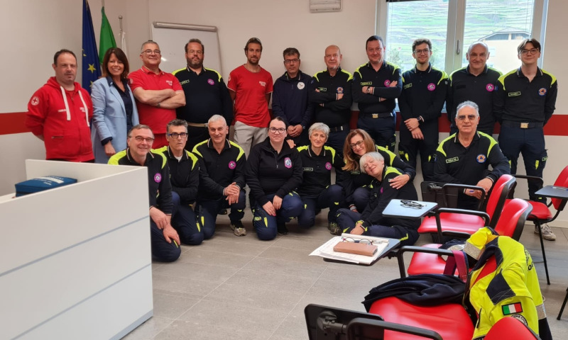 Sondrio volontari Protezione Civile corso defibrillatore