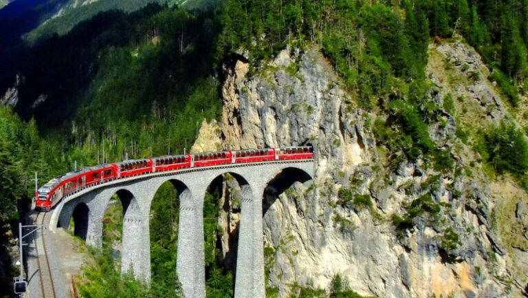 Trenino Rosso Bernina