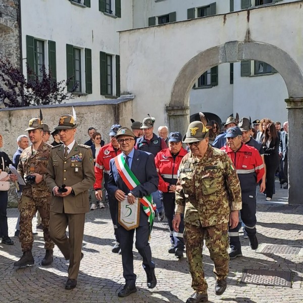 Morbegno celebrazioni 5° Reggimento Alpini