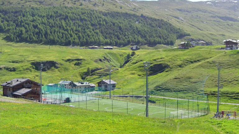 Il campo di calcio di Trepalle