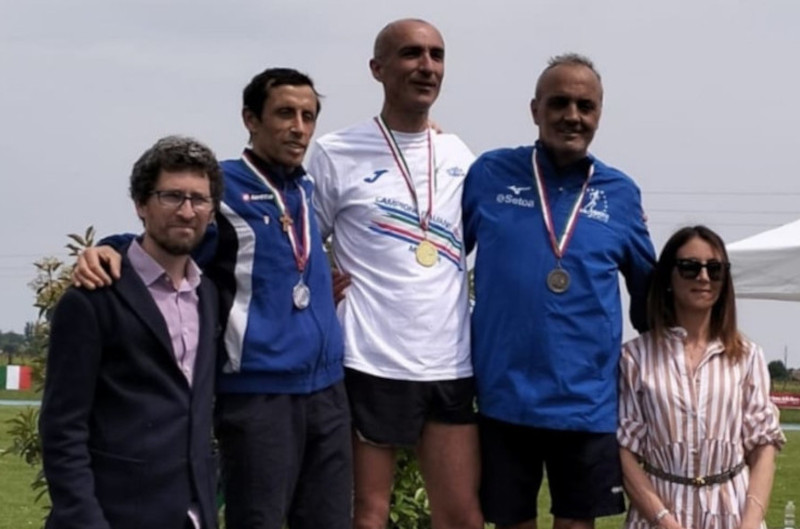 Dusci titolo italiano Master 10 mila pista