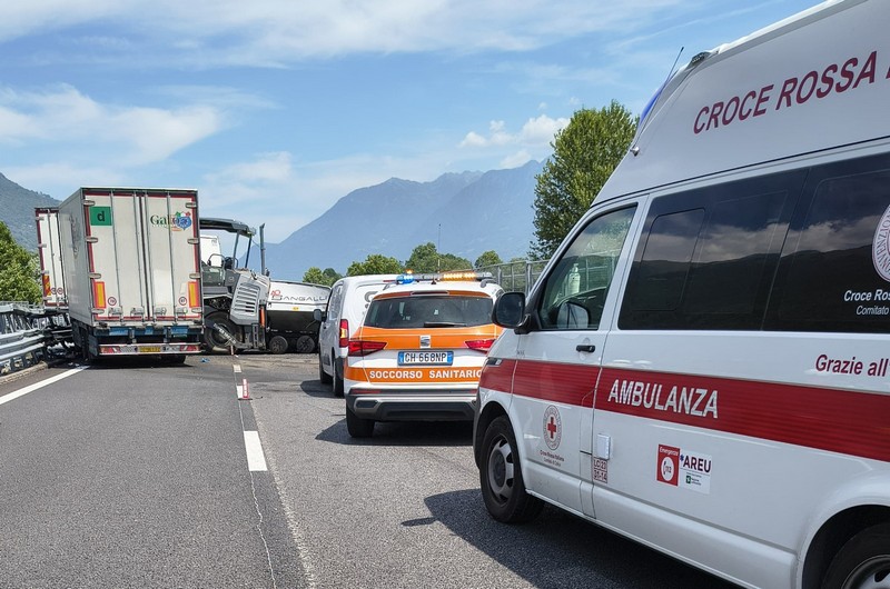 Incidente ss38 camion Piantedo 